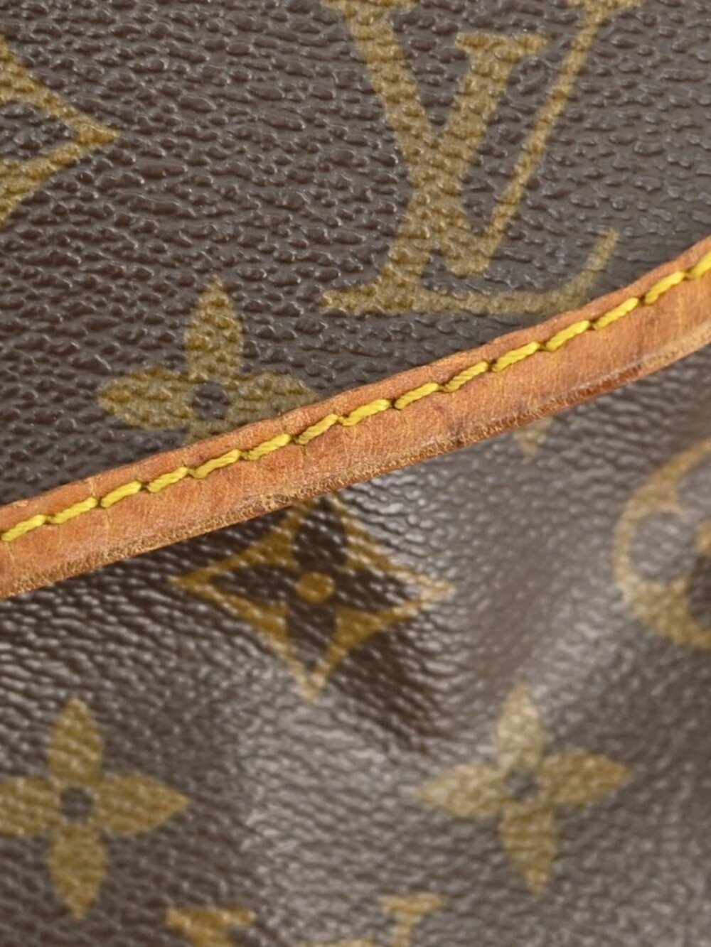 LOUIS VUITTON SAUMUR 35 SHOULDER BAG MONOGRAM - Picture 8 of 16